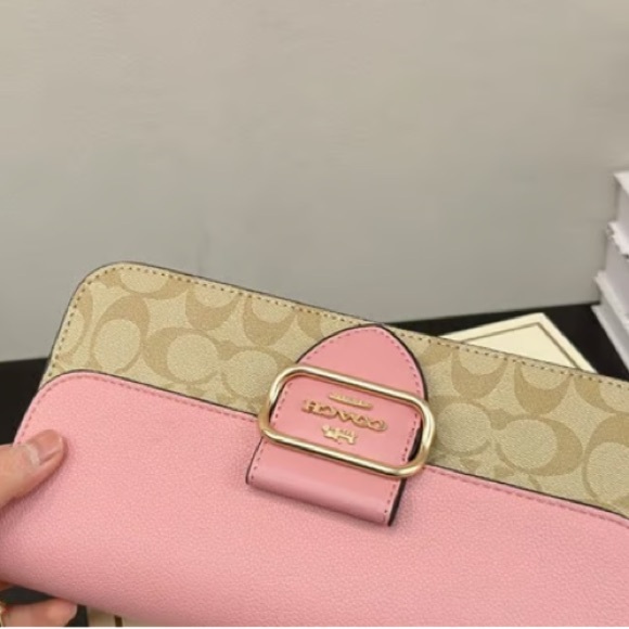 NWT!COACH MORGAN CROSSBODY IN SIGNATURE CANVAS - Picture 4 of 8